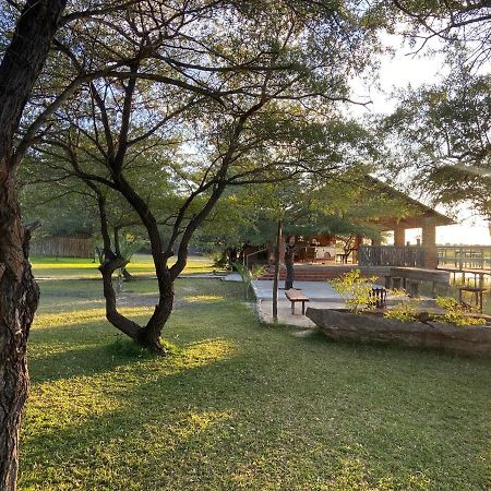 Kuvira River Camp Divundu エクステリア 写真